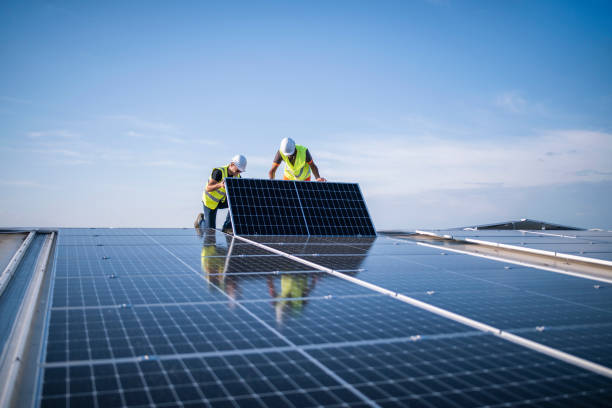 Best Emergency Roof Repair Services  in Suitland, MD